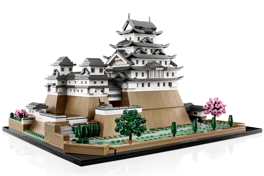 LEGO Architecture 21060 Himeji Castle 3 1024x684