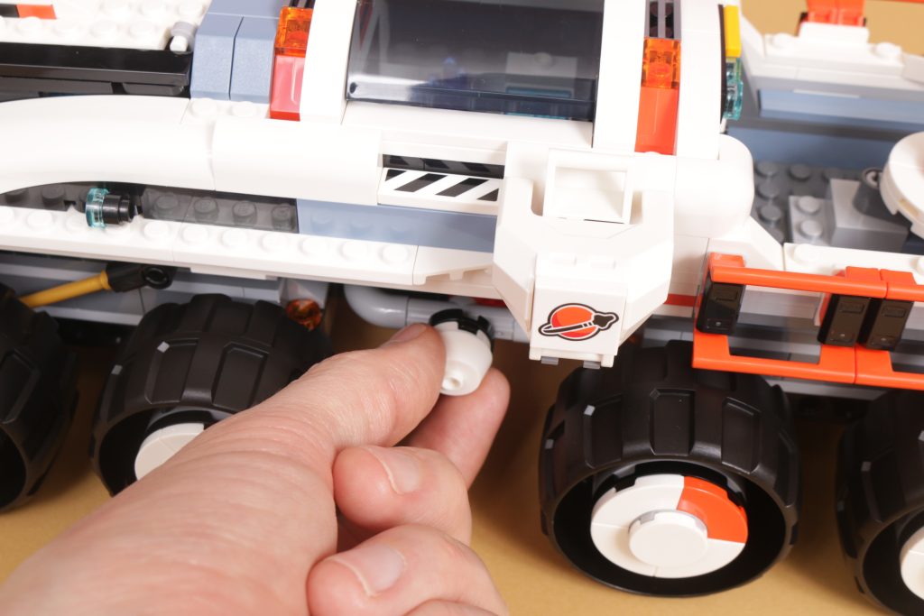 LEGO City 60432 Command Rover and Crane Loader review 15 1024x683