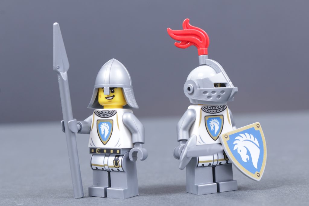 31168 Medieval Horse Knight Castle minifigures comparison 26 1024x683