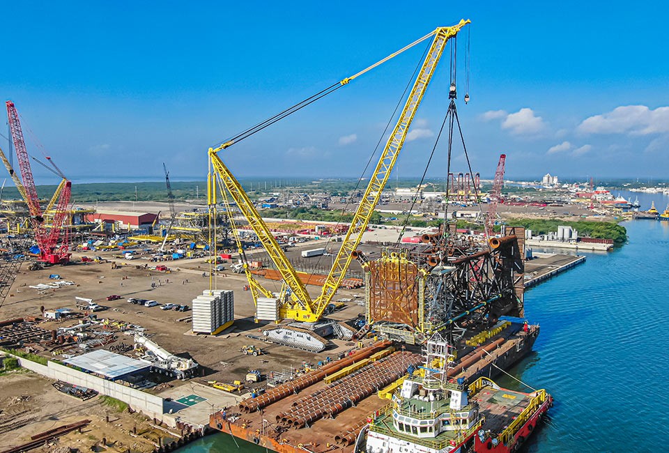 Liebherr Crawler Crane LR 13000 2