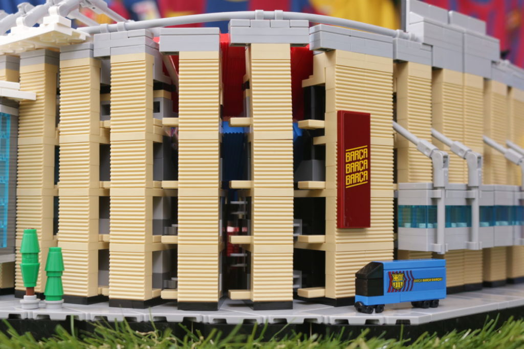 LEGO for Adults 10284 Camp Nou – FC Barcelona review 35 1024x683