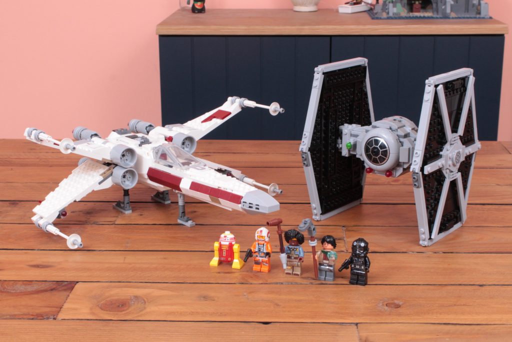 LEGO Star Wars 75393 TIE Fighter X Wing Mash up review 1 1024x685